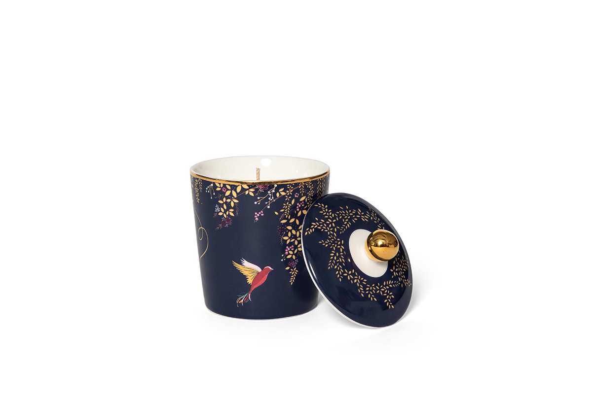 Sara Miller Wachskerze – Chelsea Kollektion, Duft Mandarine & Tuberose, 42 H Brenndauer, Keramik, Vegan